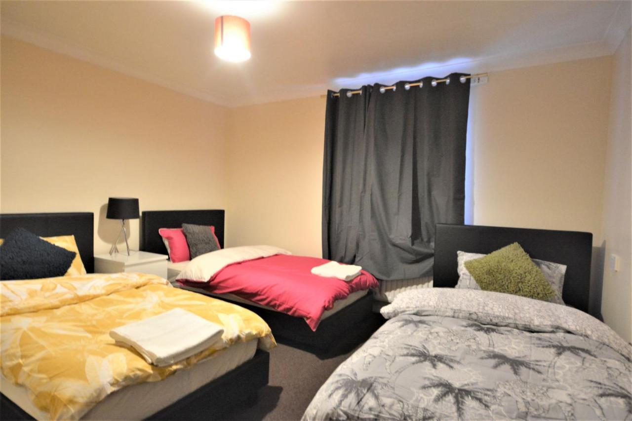 London Zone 2 Lovely 4 Bedroom Apartment - 3 Trowbridge Road 外观 照片